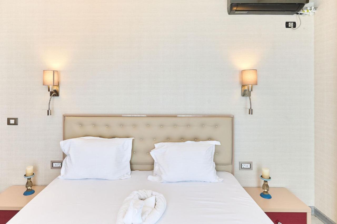 Front 14 Apartment- & Pools Apartament Mamaia